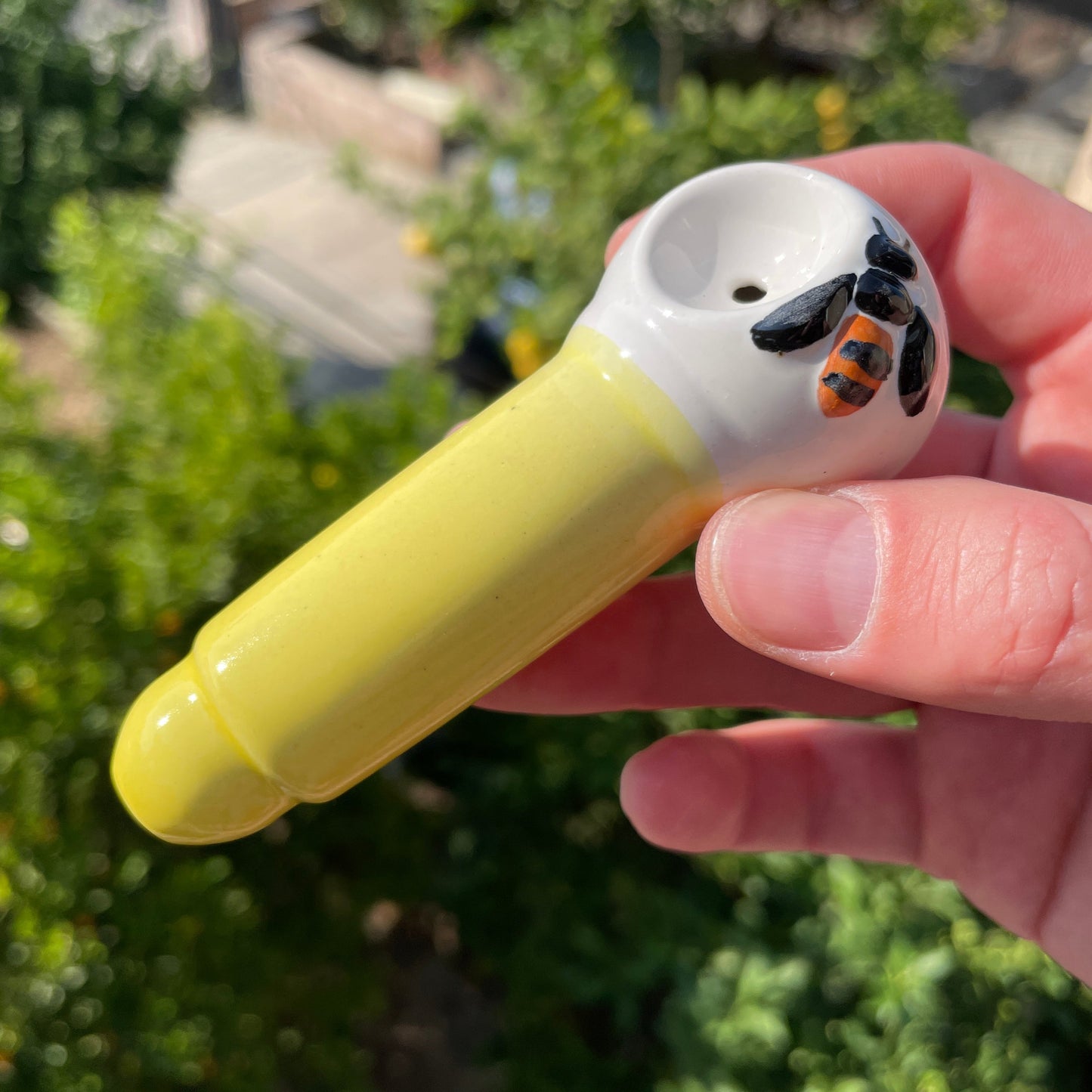 bee pipe