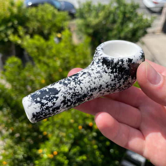 Selecting the Ideal Cannabis Pipe: A Buyer's Guide – Cosmos Art Ceramics